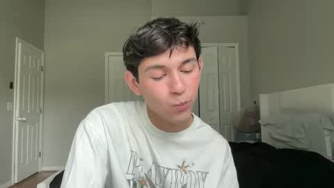 Damien Grey online show from 04-08-26, 05:46