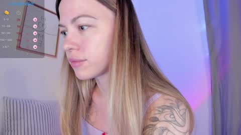 Snapshot of damn_cutie chatting on 04-19-26, 11:53 Tiana online show from 04-19-26, 11:53