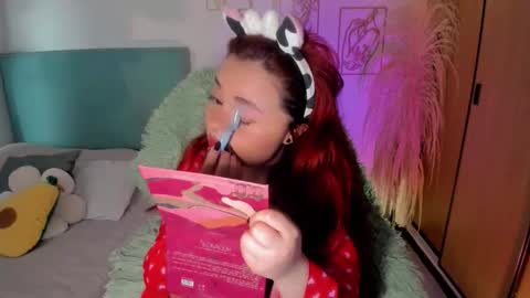 Snapshot of damn_that_booty chatting on 09-15-25, 03:45 Criss online show from 09-15-25, 03:45