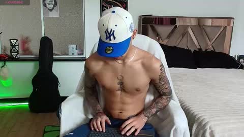 Damon online show from 10-19-25, 06:08