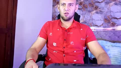 Snapshot of damon_baker0 chatting on 07-31-26, 06:18 Damon bakert online show from 07-31-26, 06:18