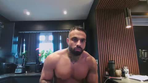 Snapshot of damon_d123 chatting on 01-06-26, 01:59 Damon212 online show from 01-06-26, 01:59