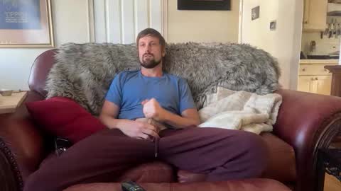 Snapshot of damontsi chatting on 01-18-26, 09:18 damontsi online show from 01-18-26, 09:18