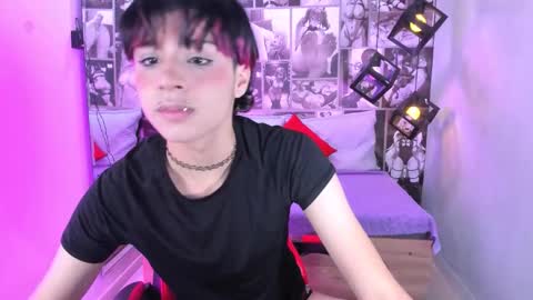 D A N online show from 12-18-25, 08:04