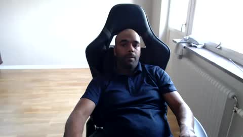 Snapshot of dan_the_man43 chatting on 06-22-26, 04:04 dan_the_man43 online show from 06-22-26, 04:04