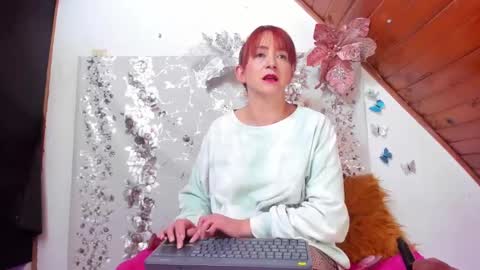 Snapshot of dana_35_ chatting on 03-08-25, 01:17 dana online show from 03-08-25, 01:17