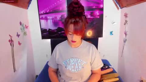 Snapshot of dana_35_ chatting on 09-11-25, 08:09 dana online show from 09-11-25, 08:09