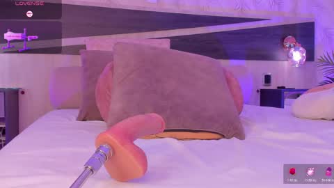 Dana online show from 04-15-26, 12:01