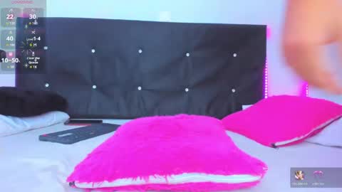 danna online show from 05-08-26, 01:22