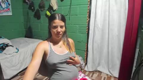 Snapshot of danaarey chatting on 06-14-26, 10:39 Danaa Rey online show from 06-14-26, 10:39