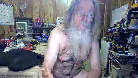 Snapshot of danagm chatting on 01-17-25, 05:41 Dana online show from 01-17-25, 05:41