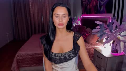 Snapshot of danamiers chatting on 11-22-25, 07:07 DanaMiers online show from 11-22-25, 07:07