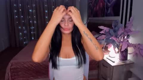 Snapshot of danamiers chatting on 12-05-25, 10:57 DanaMiers online show from 12-05-25, 10:57