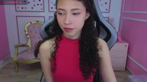 Snapshot of danatella_a chatting on 09-14-25, 12:59 Danatella online show from 09-14-25, 12:59