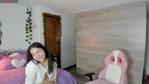 danay_01 online show from 02-20-25, 02:29