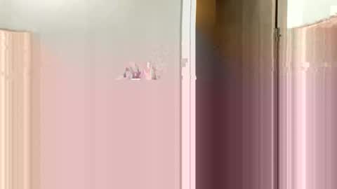 Snapshot of dancermdx12 chatting on 04-22-26, 10:39 dancermdx12 online show from 04-22-26, 10:39
