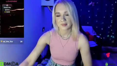Snapshot of dances_queen chatting on 06-22-26, 07:05 dances_queen online show from 06-22-26, 07:05