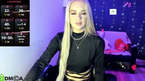 Snapshot of dances_queen chatting on 07-09-26, 07:12 dances_queen online show from 07-09-26, 07:12
