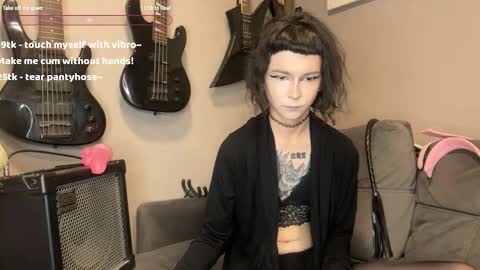 Snapshot of dandelion_sea chatting on 10-05-25, 02:37 dandelion_sea online show from 10-05-25, 02:37