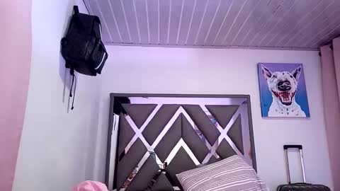 Snapshot of danellahouston chatting on 01-02-25, 02:43 Danella Houston online show from 01-02-25, 02:43