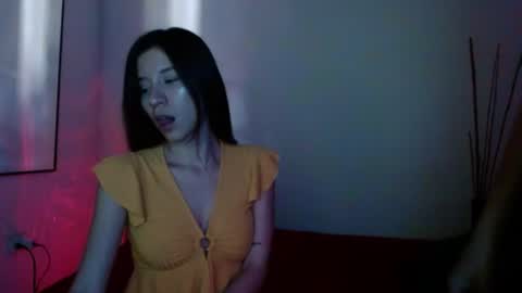 Ela and Santi online show from 07-26-26, 04:47