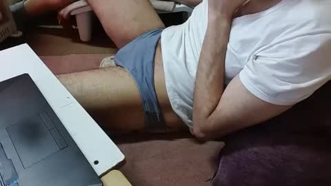 Snapshot of dani5o5 chatting on 01-12-25, 07:53 Danial online show from 01-12-25, 07:53