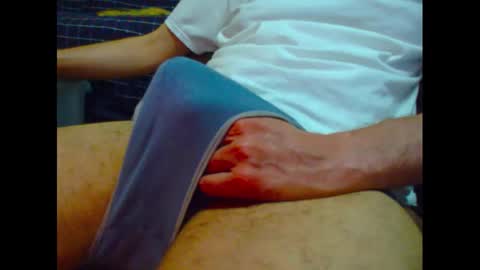 Snapshot of dani5o5 chatting on 01-24-25, 08:32 Danial online show from 01-24-25, 08:32