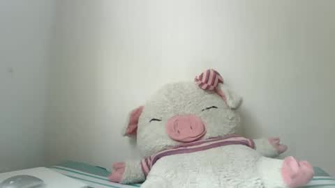 dani_42017 online show from 12-04-24, 01:09