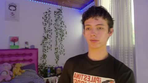 Snapshot of dani_dancer chatting on 06-21-26, 08:11 Dani Dancer online show from 06-21-26, 08:11