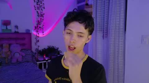 Snapshot of dani_dancer chatting on 07-16-26, 01:44 Dani Dancer online show from 07-16-26, 01:44