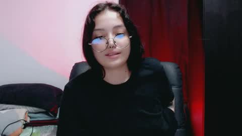 Snapshot of dani_jocelyn chatting on 02-19-25, 06:54 dani y jocelyn online show from 02-19-25, 06:54