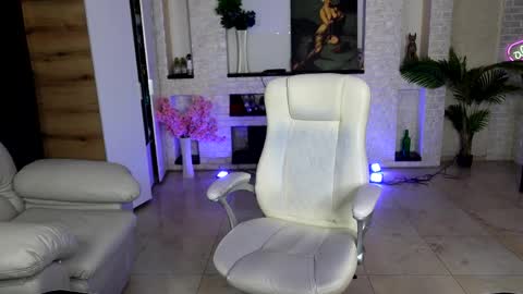 dani_kittys online show from 04-11-26, 08:40