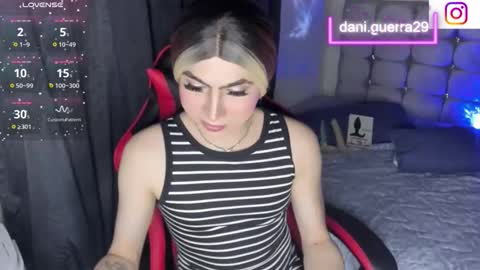 Snapshot of dani_lovet1 chatting on 06-07-26, 01:43 dani online show from 06-07-26, 01:43