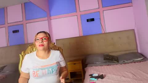 Snapshot of dani_queen_ chatting on 03-03-26, 12:00 Dani Queen online show from 03-03-26, 12:00