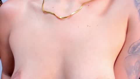 Snapshot of dania_wi chatting on 07-12-26, 03:30 DANIA online show from 07-12-26, 03:30