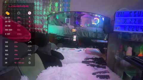 Dani Dragon online show from 01-31-25, 08:43