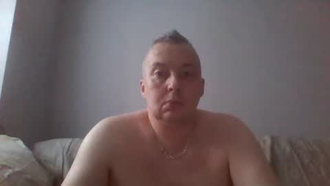 Snapshot of daniel0028 chatting on 09-14-25, 03:44 dan online show from 09-14-25, 03:44