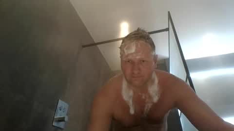 daniel0805 online show from 01-10-25, 11:54