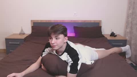 Snapshot of daniel_isaak chatting on 02-18-25, 09:20 Daniel Jerry online show from 02-18-25, 09:20