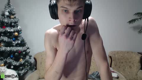 Snapshot of daniel_padalecki chatting on 01-07-25, 09:25 Daniel online show from 01-07-25, 09:25