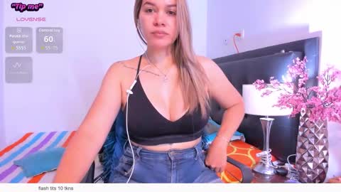 daniela online show from 03-10-26, 03:39