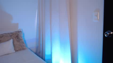 Lucia online show from 10-08-25, 08:39