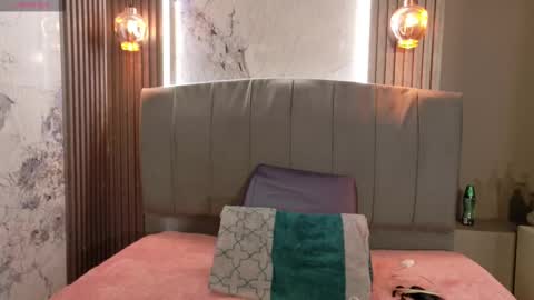 Daniela online show from 10-12-25, 01:26