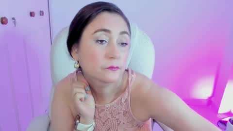 Daniela online show from 10-10-25, 04:33