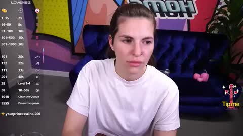 danielareign online show from 11-03-25, 05:58