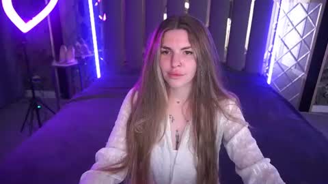 danielareign online show from 06-13-26, 12:36