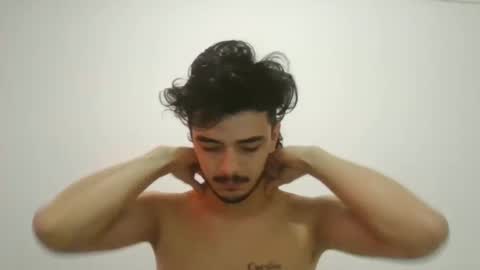 Snapshot of danielhot17 chatting on 01-27-25, 01:19 DANIEL online show from 01-27-25, 01:19