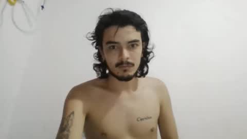 Snapshot of danielhot17 chatting on 09-14-25, 10:25 DANIEL online show from 09-14-25, 10:25