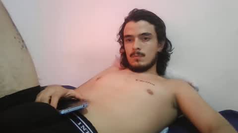 Snapshot of danielhot17 chatting on 10-01-25, 08:59 DANIEL online show from 10-01-25, 08:59