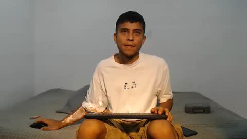 Snapshot of danielitopapii chatting on 02-06-25, 03:37 danielitopapii online show from 02-06-25, 03:37